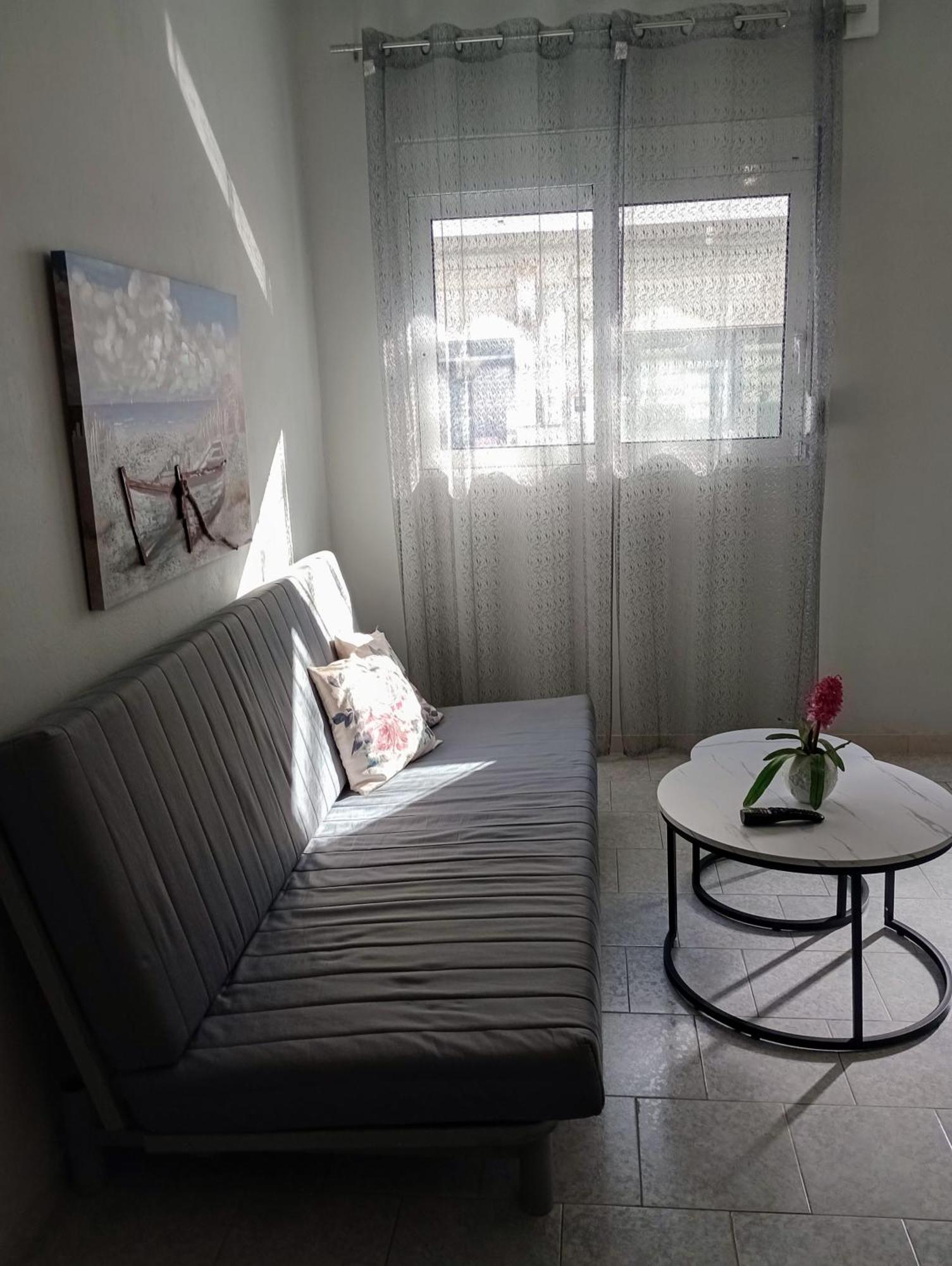 Cozy Kremasti Apartment Екстер'єр фото